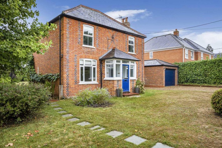 Images for Woodlands Road, Sonning Common