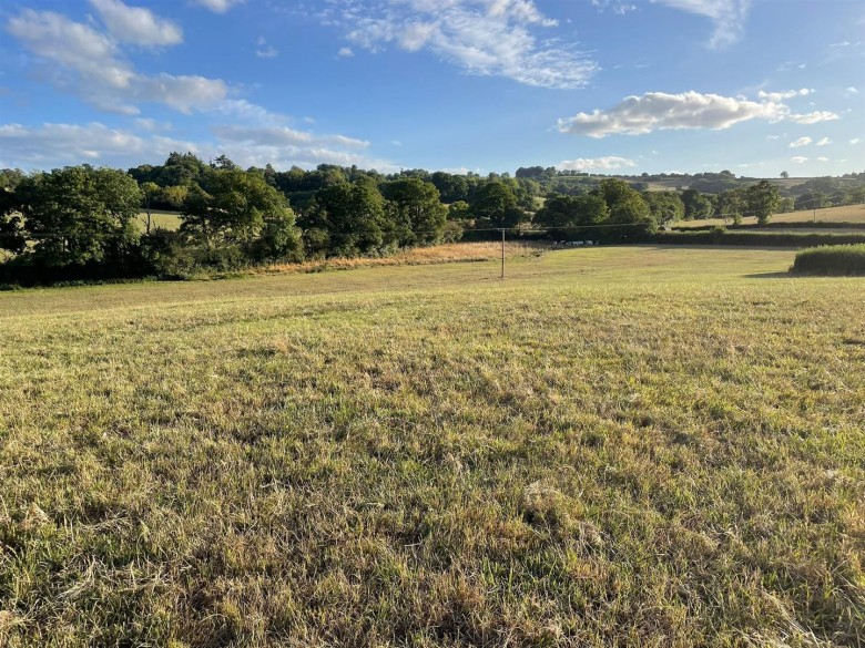 Click the photo for more details of Crock Street, Donyatt, Ilminster