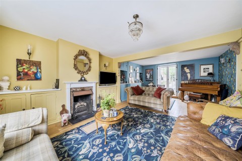 Click the photo for more details of South Walks Road, Dorchester