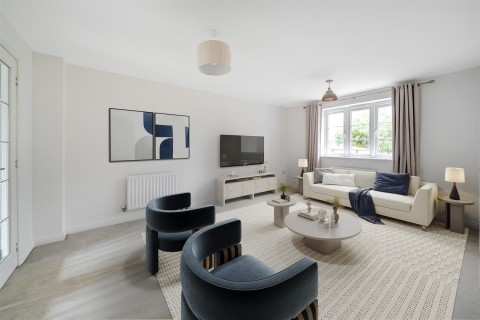 Click the photo for more details of Timms Lane, Silverstone, NN12