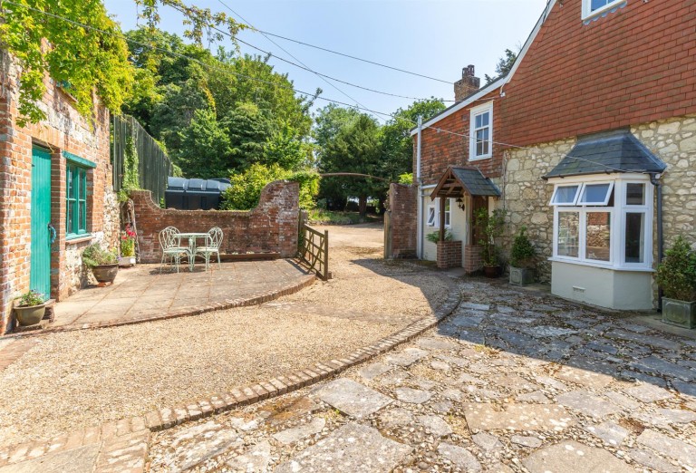 Images for Merstone, Isle of Wight