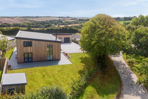 Click the photo for more details of Lydacott, Barnstaple