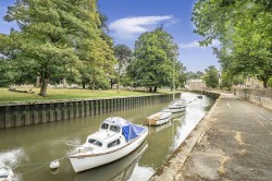 Images for The Malthouse, New Walk, Totnes