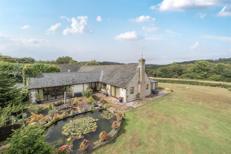 Click the photo for more details of Rhode Barton, Lyme Regis
