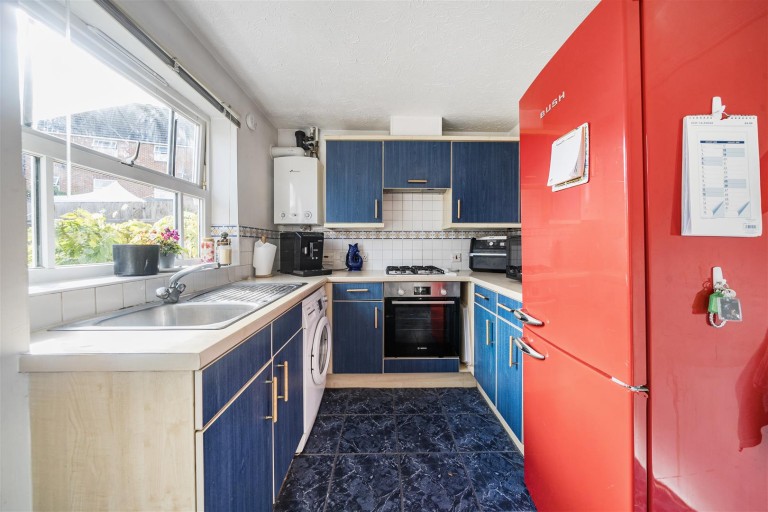 Images for Kestrel Crescent, Brackley, NN13 6PX