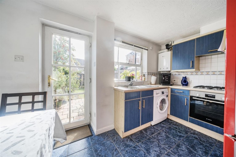 Images for Kestrel Crescent, Brackley, NN13 6PX