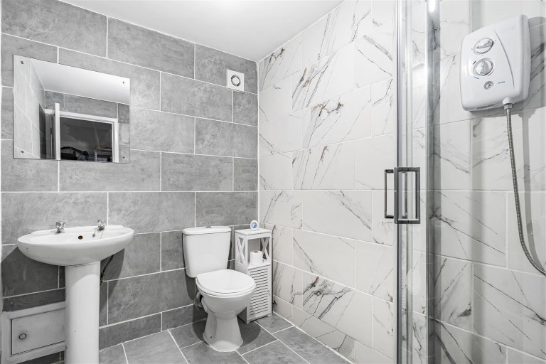 Images for Preston Drive, Daventry, NN11