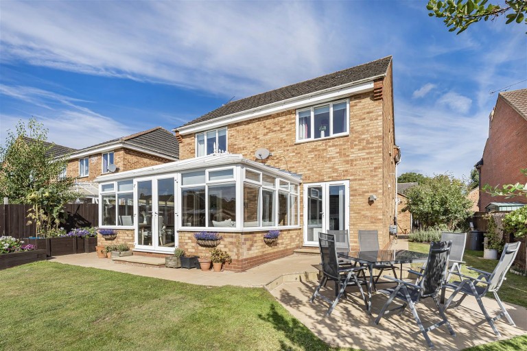 Images for Preston Drive, Daventry, NN11