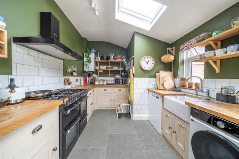 Click the photo for more details of Home Drive, Yeovil
