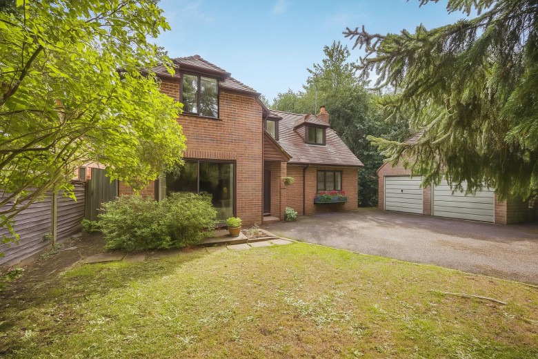 Click the photo for more details of Busgrove Lane, Stoke Row, Henley-On-Thames
