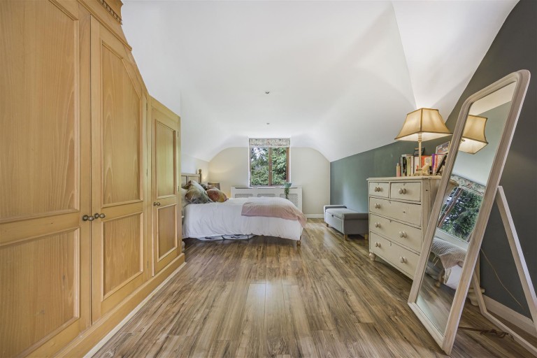 Images for Busgrove Lane, Stoke Row, Henley-On-Thames