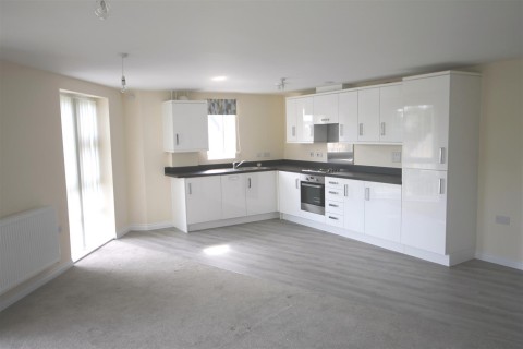 Click the photo for more details of Church Path, East Cowes