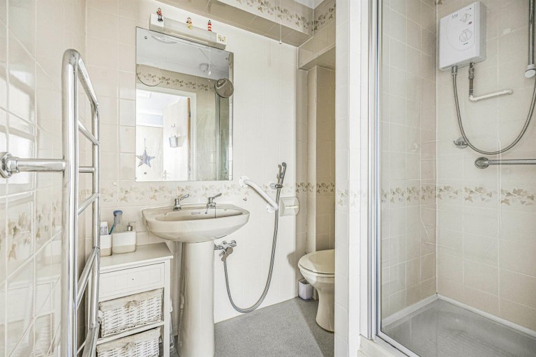 Images for Ash Grove, Burwell