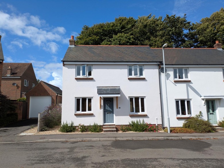 Click the photo for more details of Howard Road, Bothenhampton, Bridport