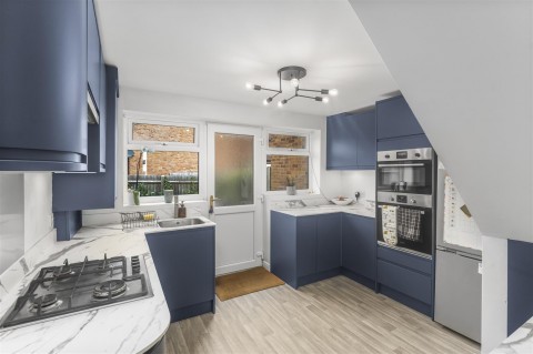 Click the photo for more details of Manor Close, Middleton Cheney, Banbury