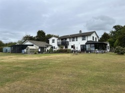 Images for Chittlehamholt
