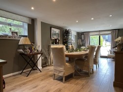 Images for Chittlehamholt