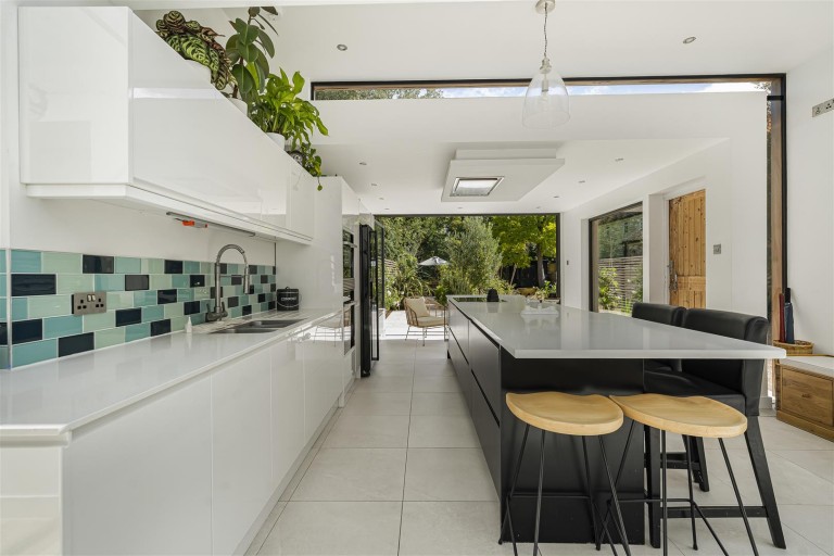 Images for Kneesworth Street, Royston