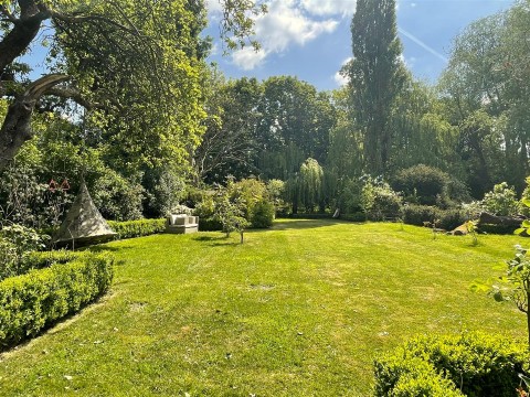 Click the photo for more details of Grafton, Oxfordshire