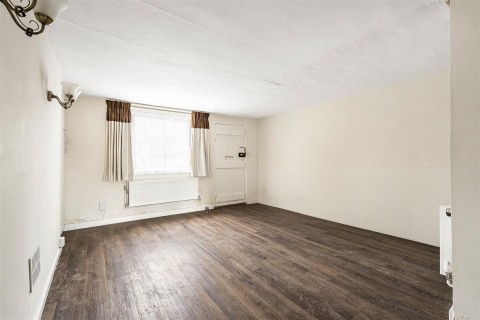Click the photo for more details of Woollards Lane, Great Shelford, Cambridge