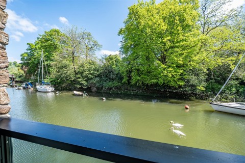 Click the photo for more details of The Plains, Totnes