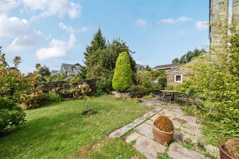 Click the photo for more details of 48 Castle Street, Bodmin