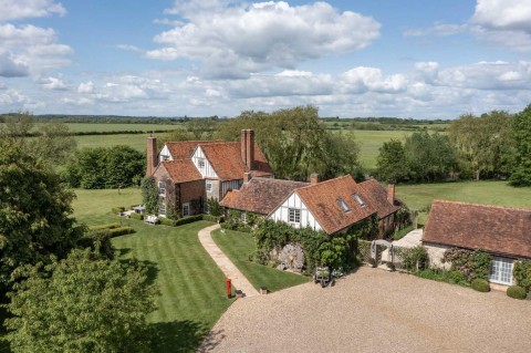 Click the photo for more details of Newington, Wallingford