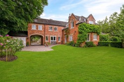 Images for Old Vicarage Gardens, Skellingthorpe, Lincoln