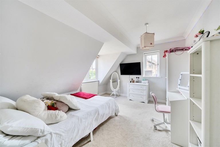 Images for 12 West End Lane, Bishopstone, Swindon