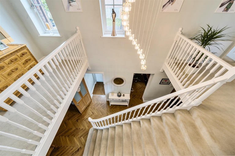 Images for 12 West End Lane, Bishopstone, Swindon