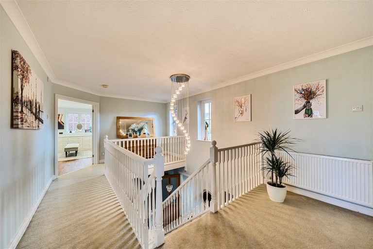 Images for 12 West End Lane, Bishopstone, Swindon