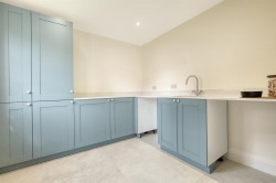 Images for Manuden