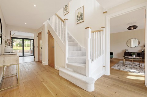 Click the photo for more details of Manuden