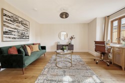 Images for Manuden