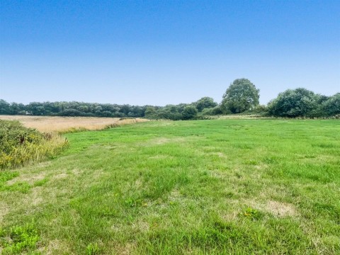 Click the photo for more details of Horton Road, Woodlands, Wimborne