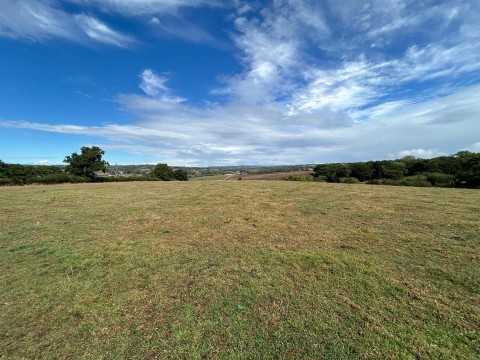 Click the photo for more details of Land & Building at Lodge Lane, Weycroft, Axminster