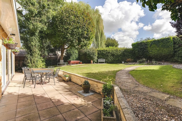 Images for Fair Leas, Saffron Walden