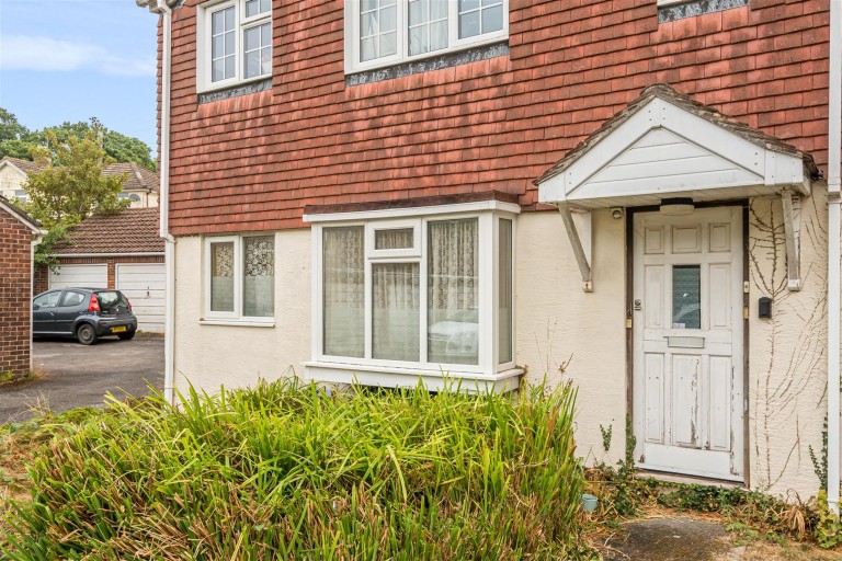 Images for Victoria Close, Bovington