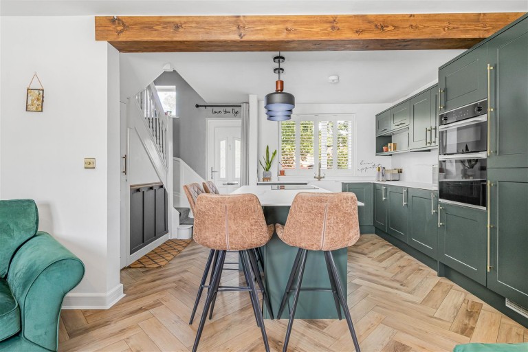 Images for Pinza Close, Newmarket