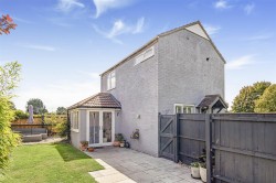 Images for Pinza Close, Newmarket