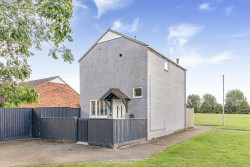 Images for Pinza Close, Newmarket