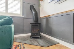 Images for Pinza Close, Newmarket
