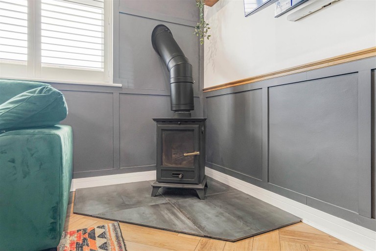 Images for Pinza Close, Newmarket