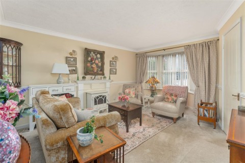 Click the photo for more details of Delapre Drive, Banbury