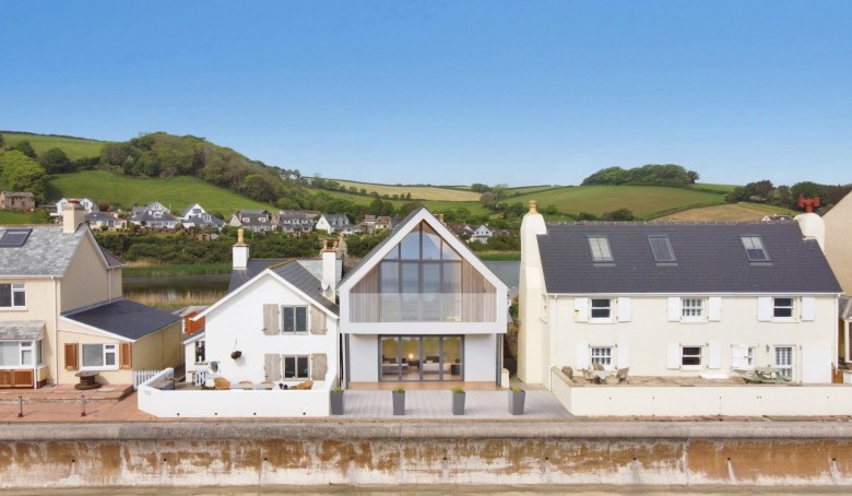 Click the photo for more details of Torcross, Kingsbridge