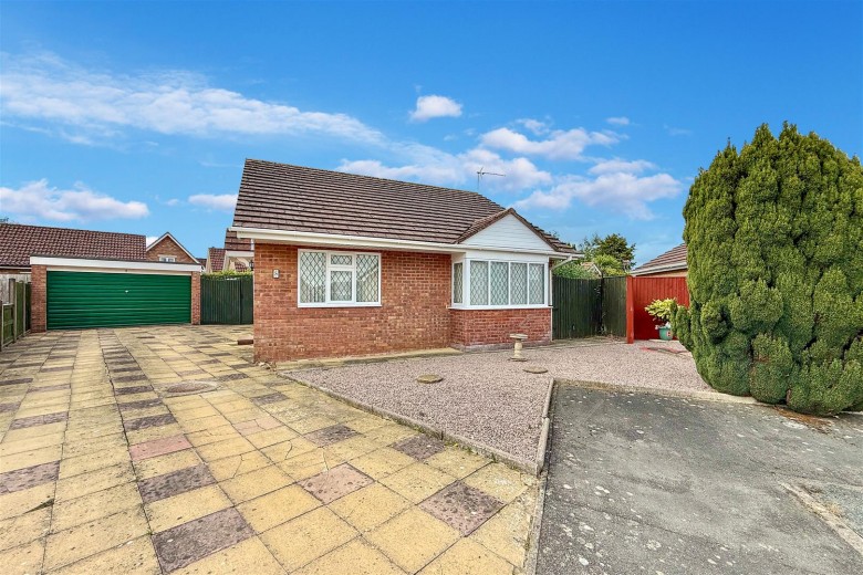 Click the photo for more details of Beckett Close, Heckington