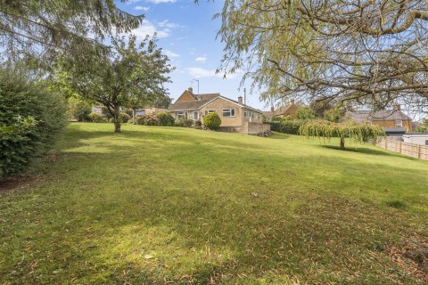 Click the photo for more details of Main Street, Great Bourton, Banbury