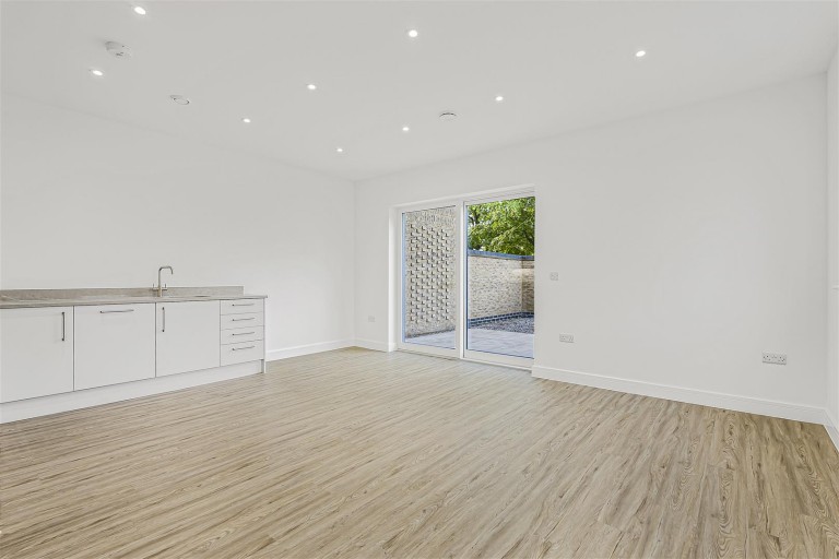 Images for Northfield Avenue, Cambridge