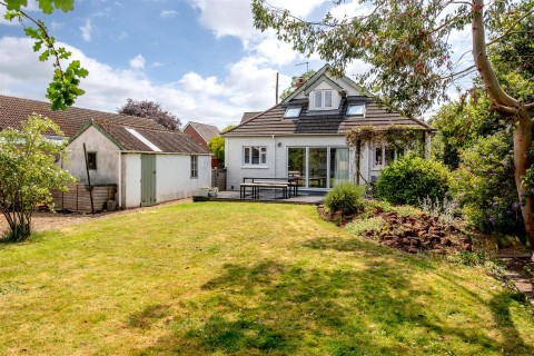 Click the photo for more details of Taunton Road, Bishops Lydeard, Taunton