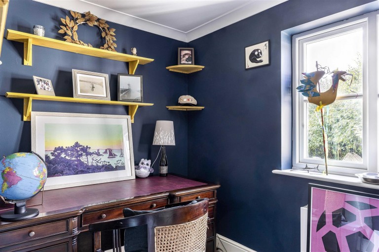 Images for Tall Trees, Baunton Lane, Stratton, Cirencester